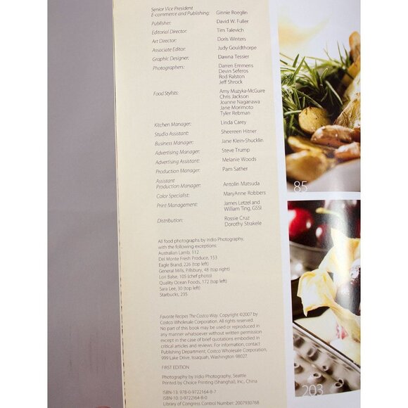 Favorite Recipes The Costco Way Cookbook First Edition 2007 Trade Paperback - Picture 3 of 9